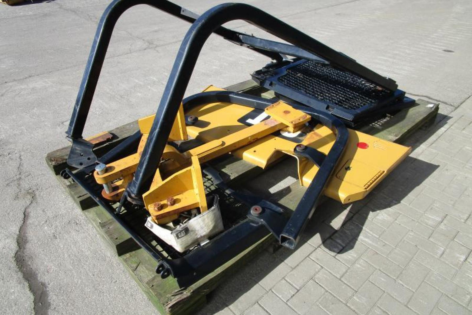 CAT<sup>®</sup> Worktools Cab protections for D7G